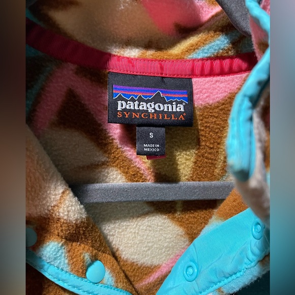 patagonia lightweight synchilla snap-t fleece pullover - women's - Picture 2 of 2